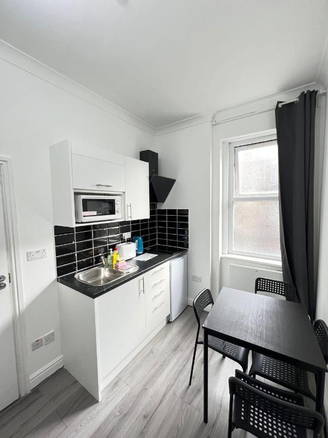 Kings City Centre Apartments Лондон Экстерьер фото